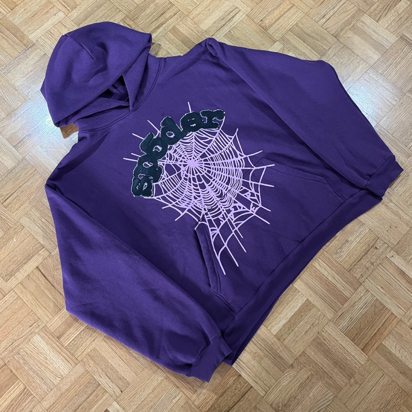 Sp5der Worldwide Web Grape Hoodie Men's Size Medium - photo 3