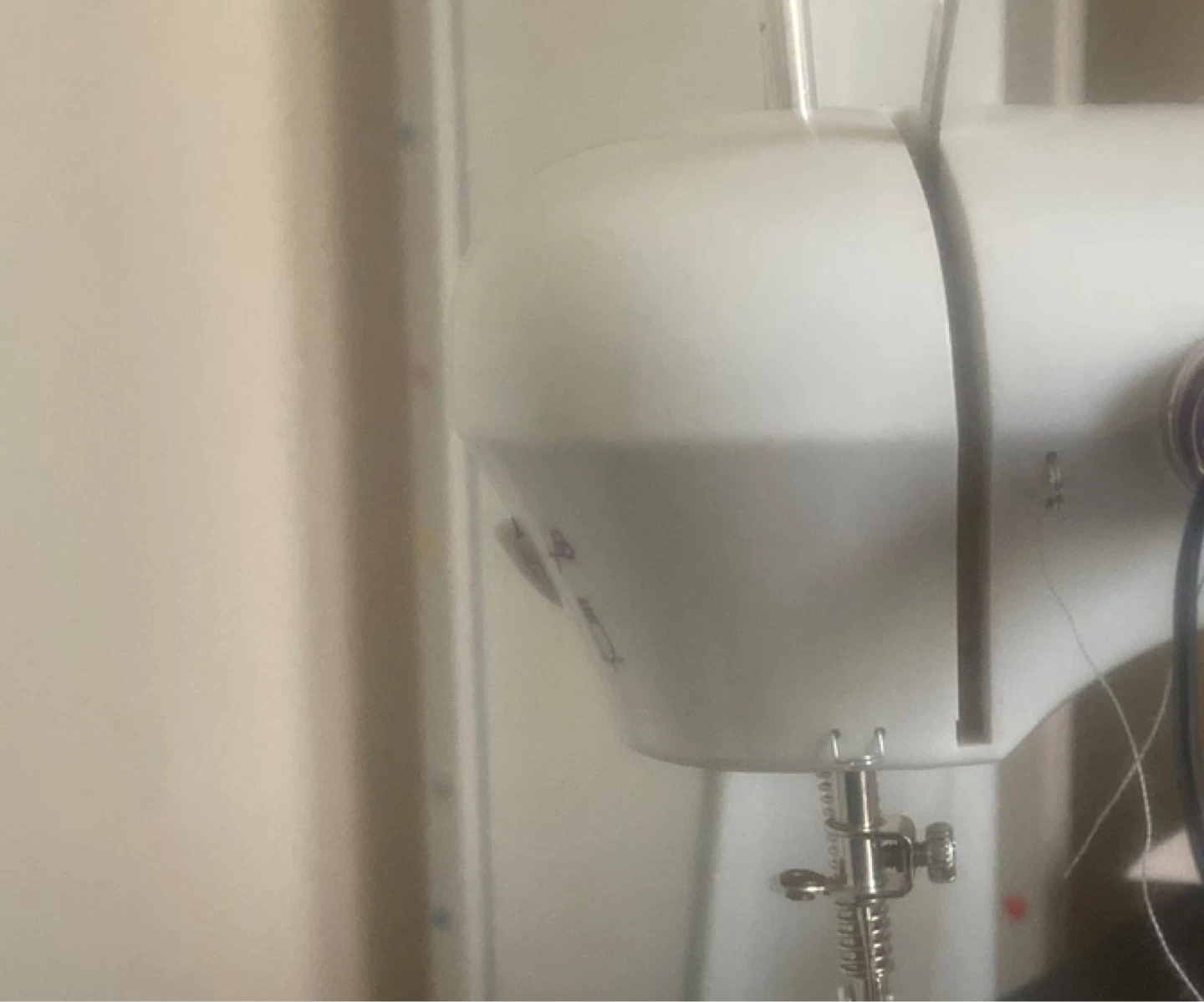 Electric Sewing Machine , works well. - photo 2