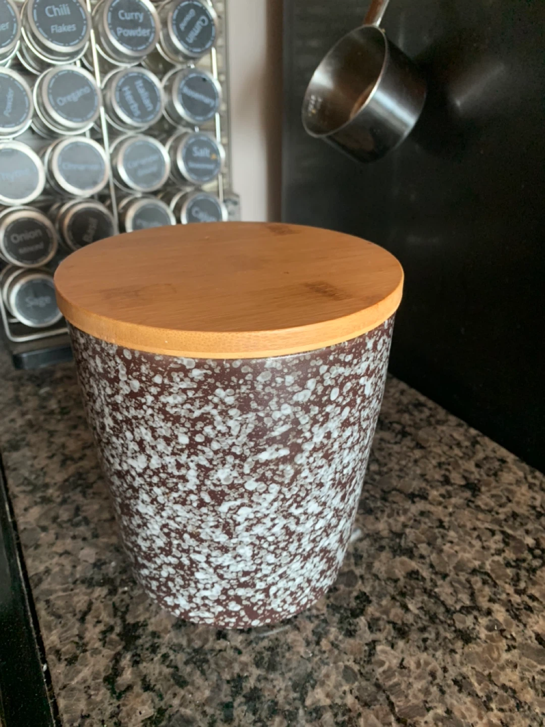 Tierra Ceramic Canister with Bamboo Lid