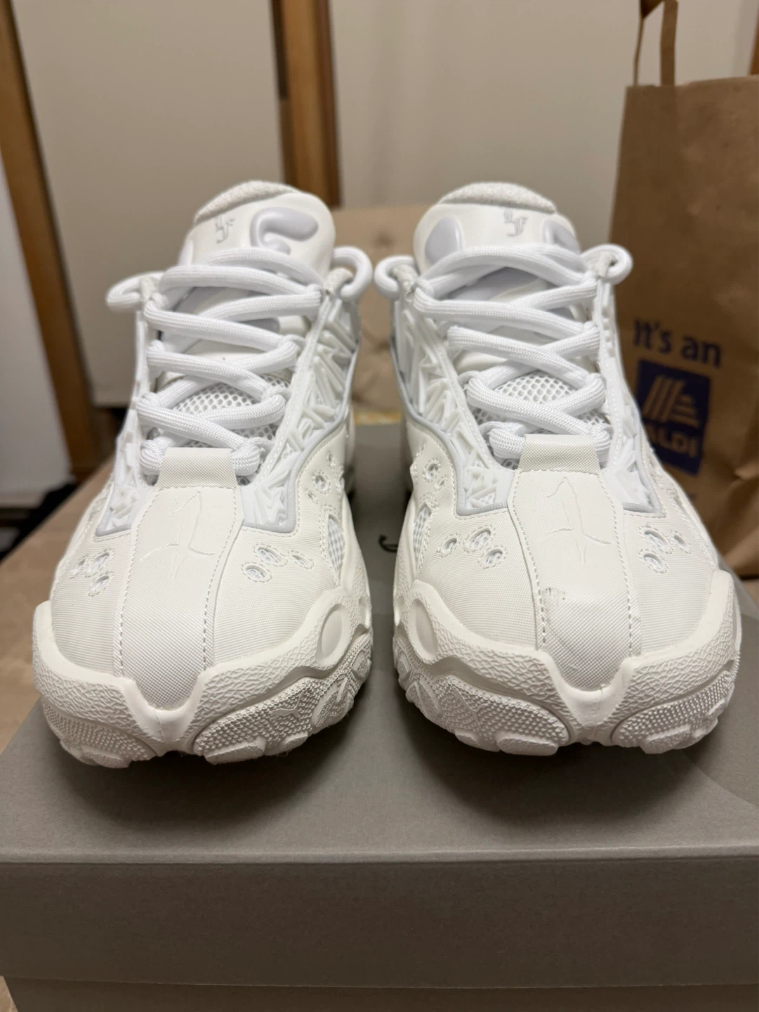 PUMA x LaMelo Ball: LaFrancé RNR "White Glow" - photo 3