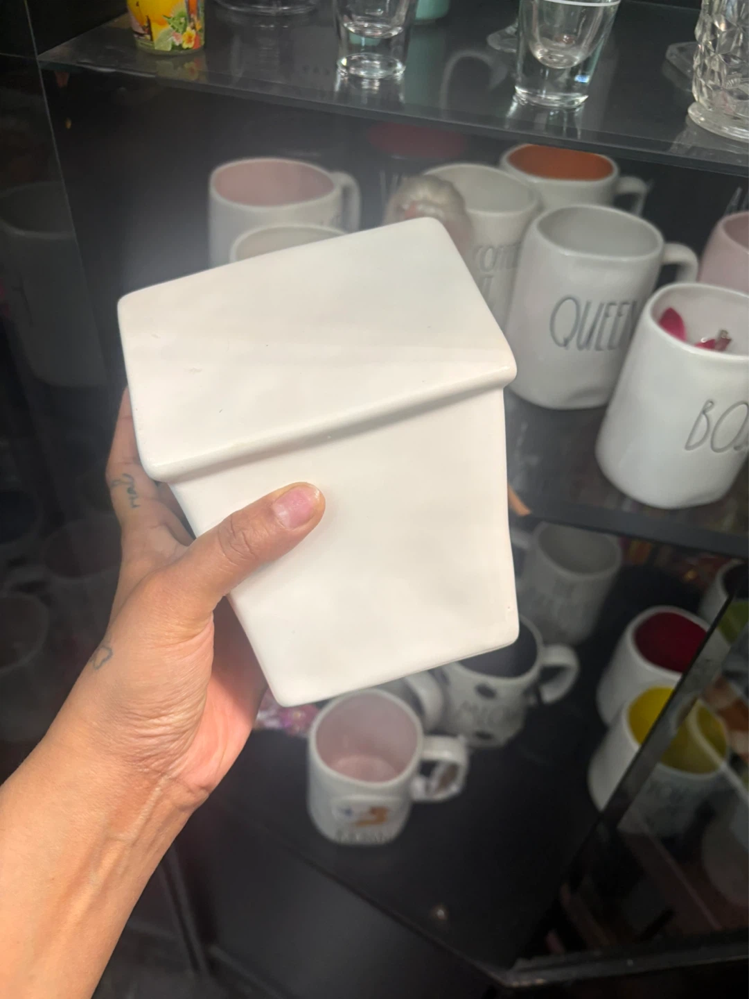Rae Dunn "Rainy Day Fund" Ceramic House Coin Bank - photo 3
