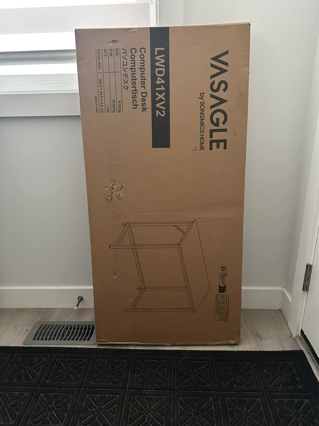 Brand new computer table (Brand new in box)