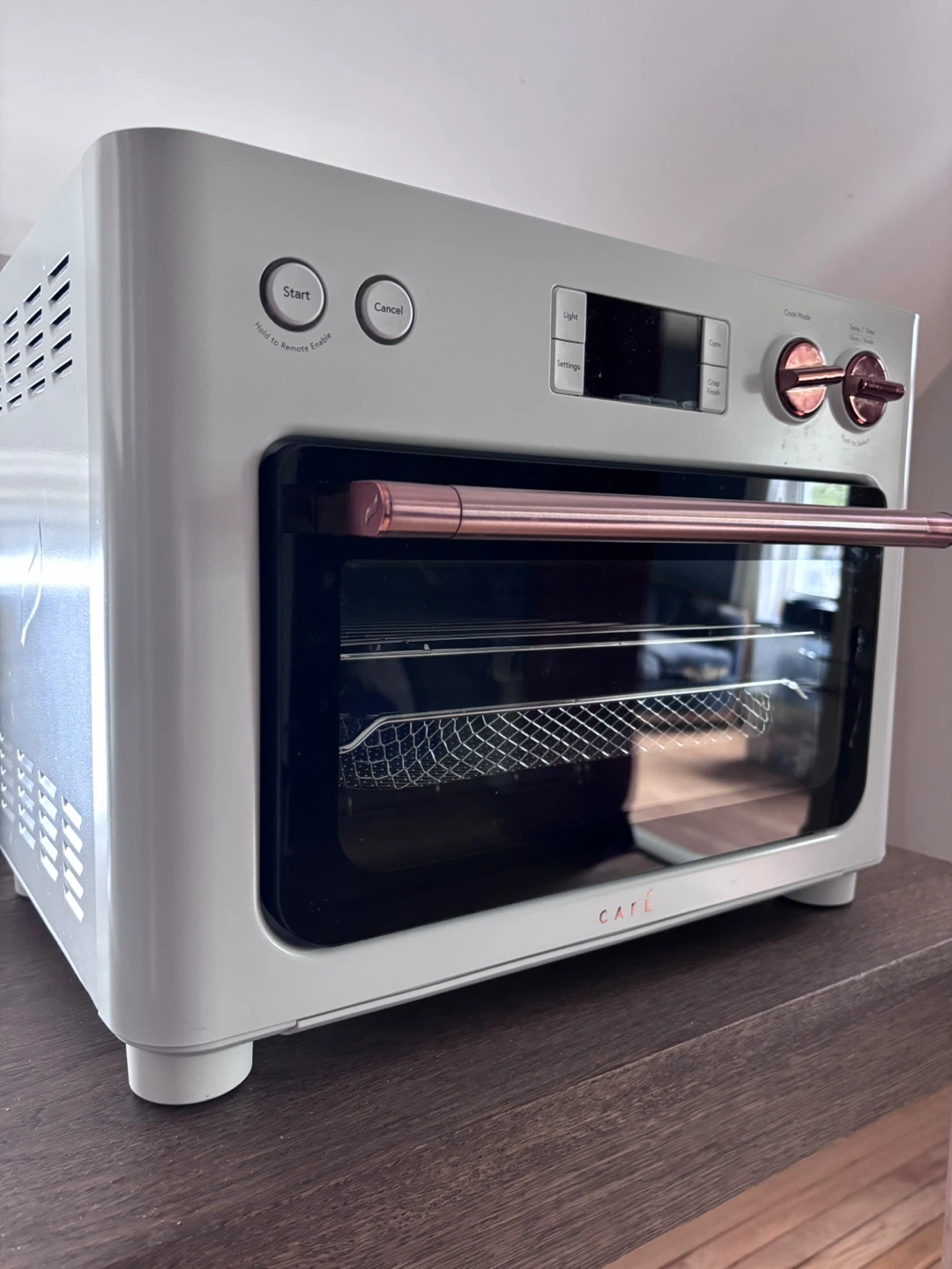 Cafe Countertop Oven - White with Rose Gold Handle - photo 2