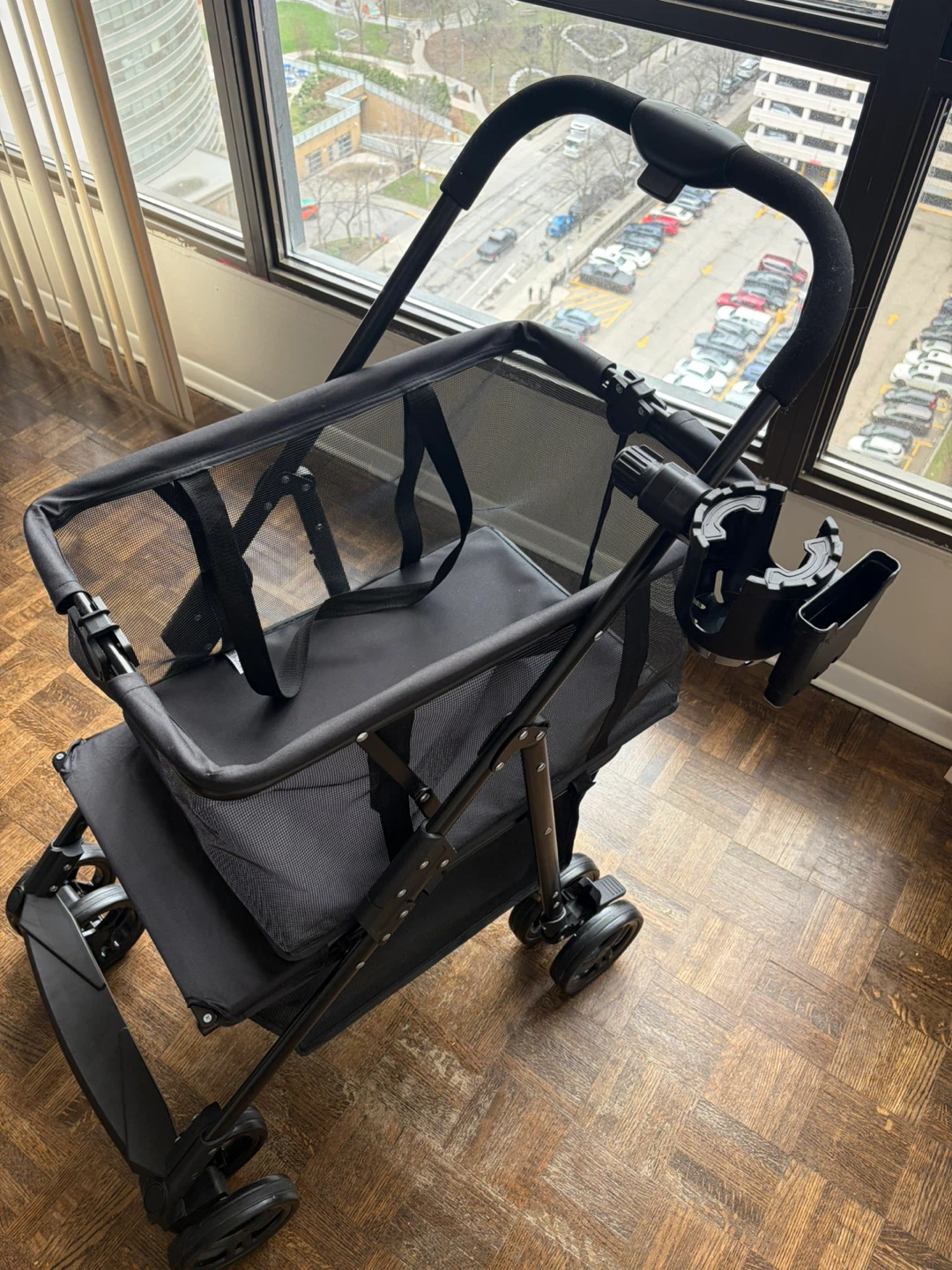 Folding Shopping Cart -Like New - photo 4