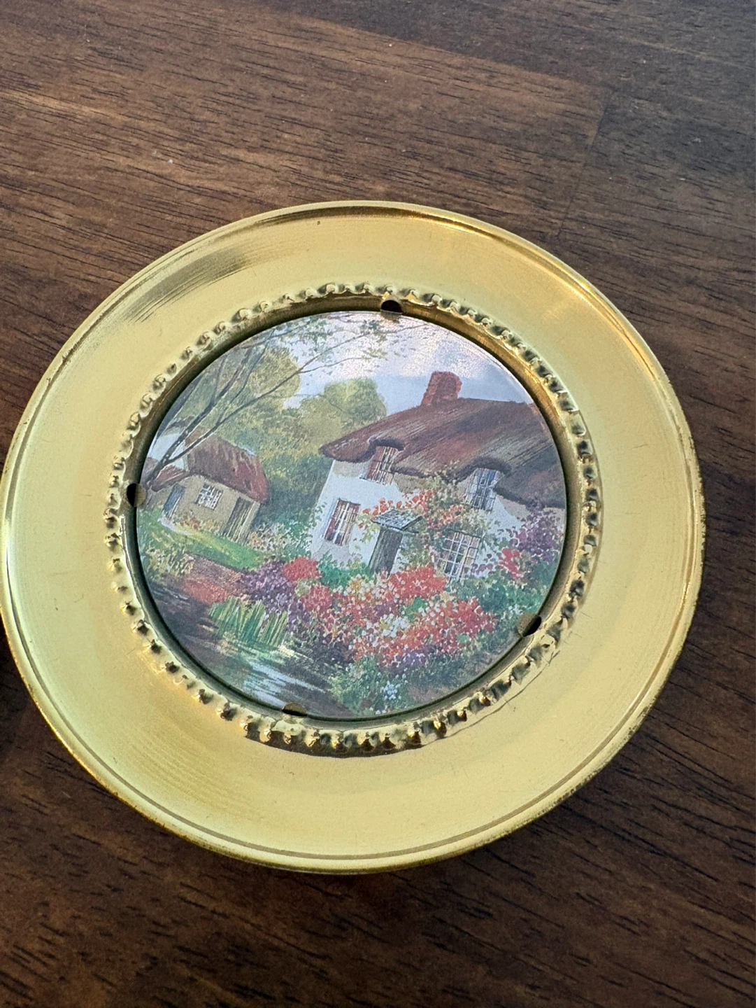 2 Vintage brass wall decor with Cottage Scenes - photo 2