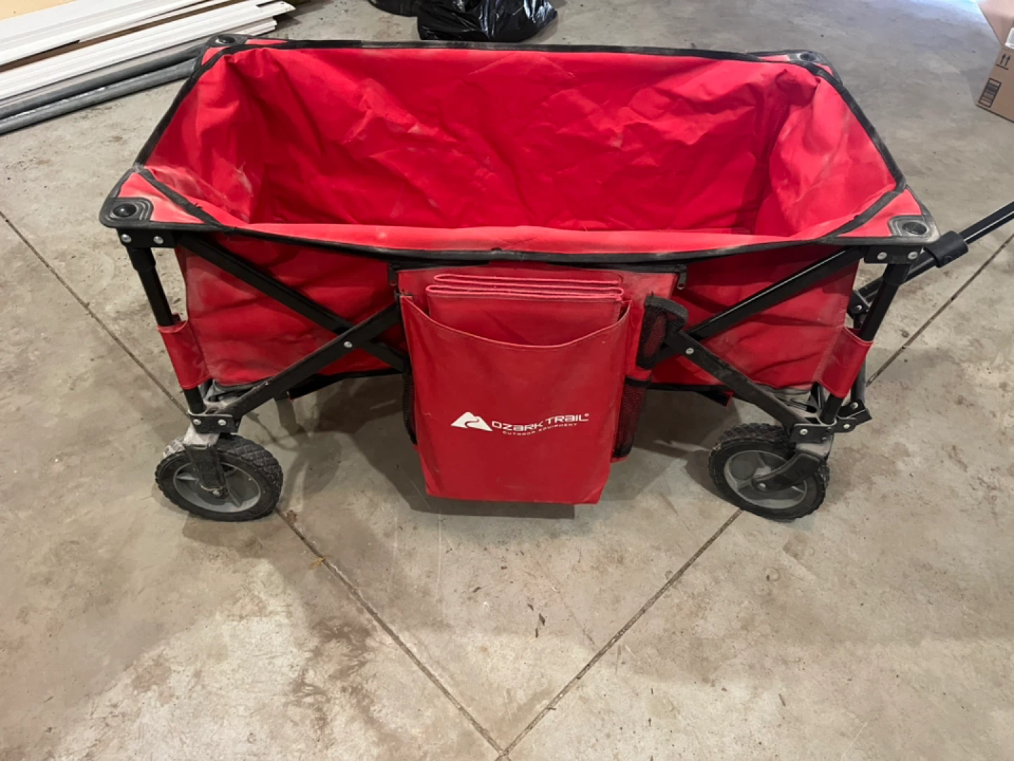 Ozark Trail Red Folding Wagon - photo 2