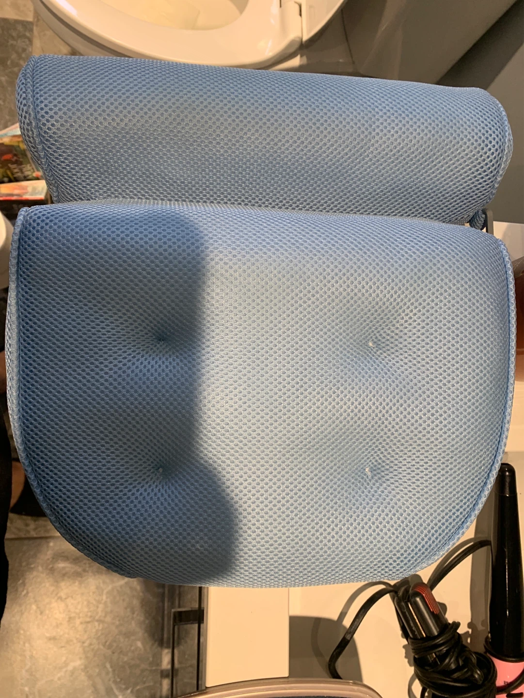 Blue Mesh Bath Pillow