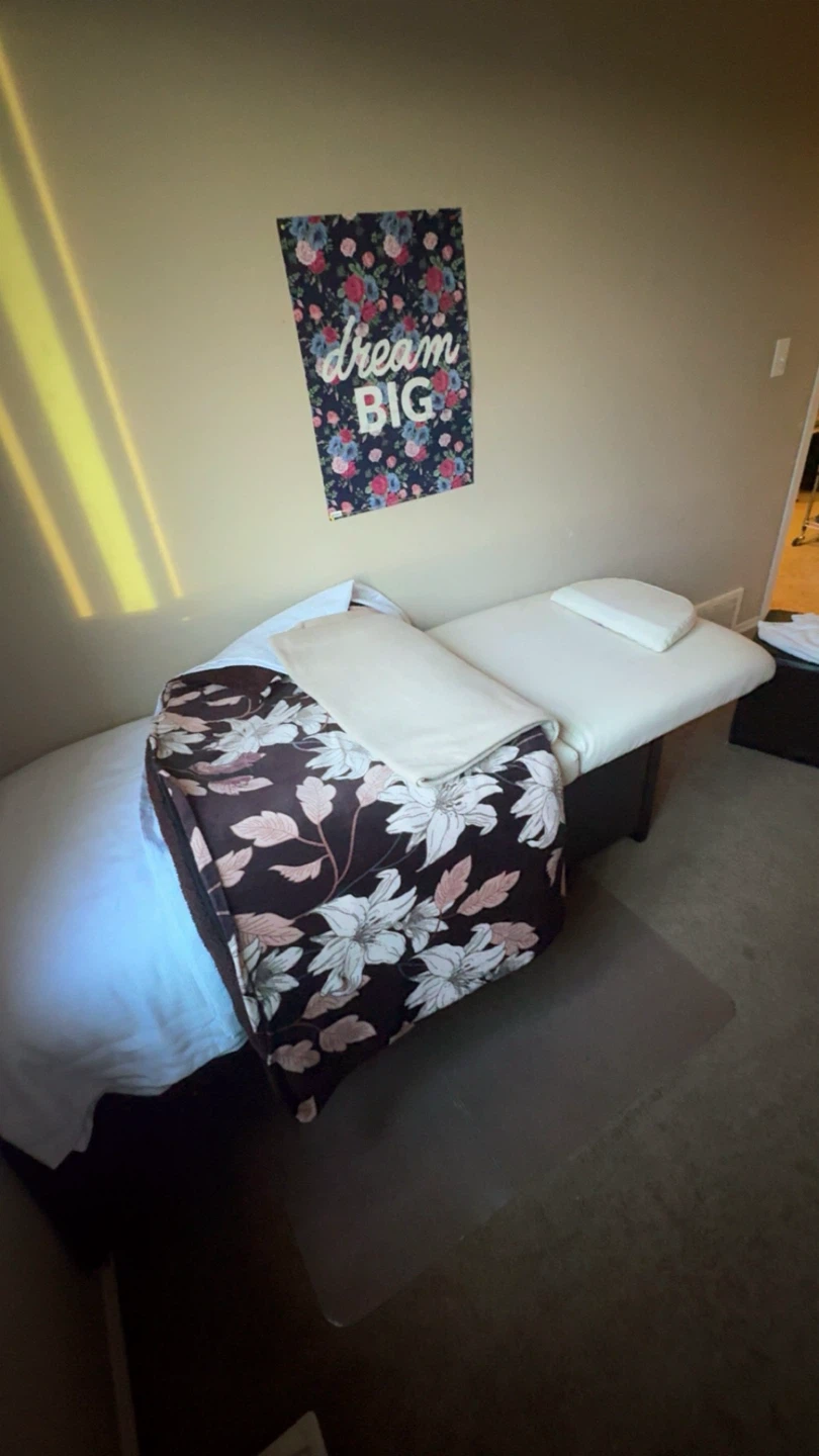 Massage Table with Headrest