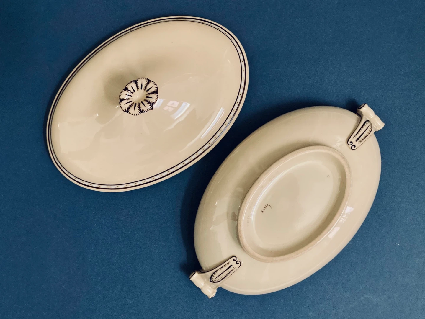 Antique Hand-Painted Wedgwood Tureen 1920s - photo 4