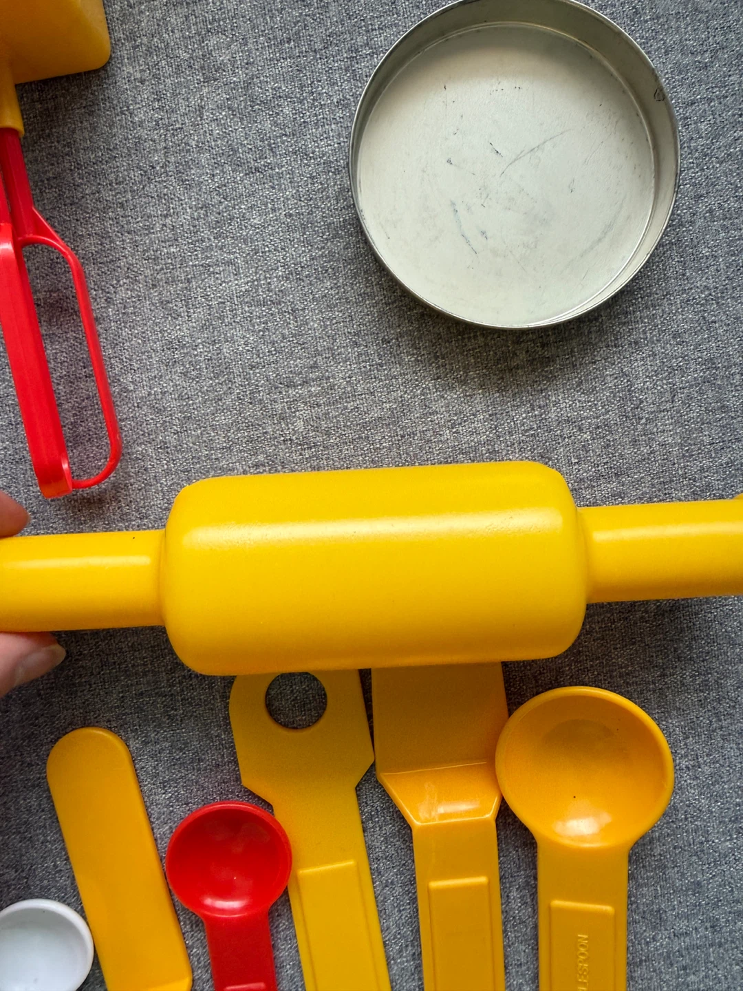Vintage Charan Toys Child's Play Kitchen Mixer and Baking Set - photo 3