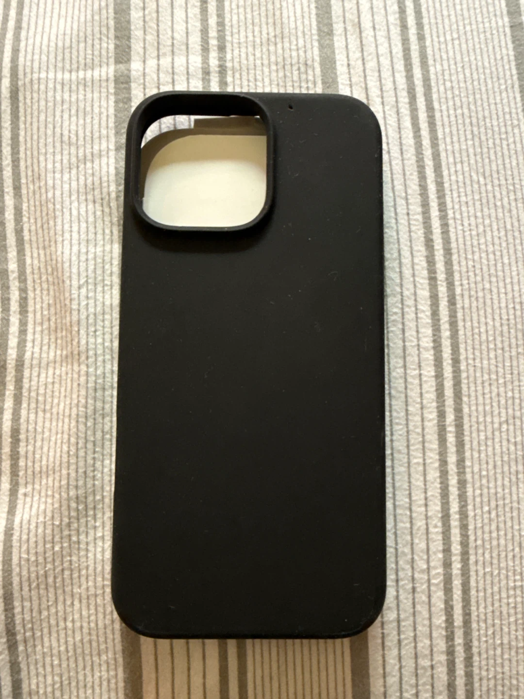 Iphone 16 Pro Max Black Silicone Phone Case