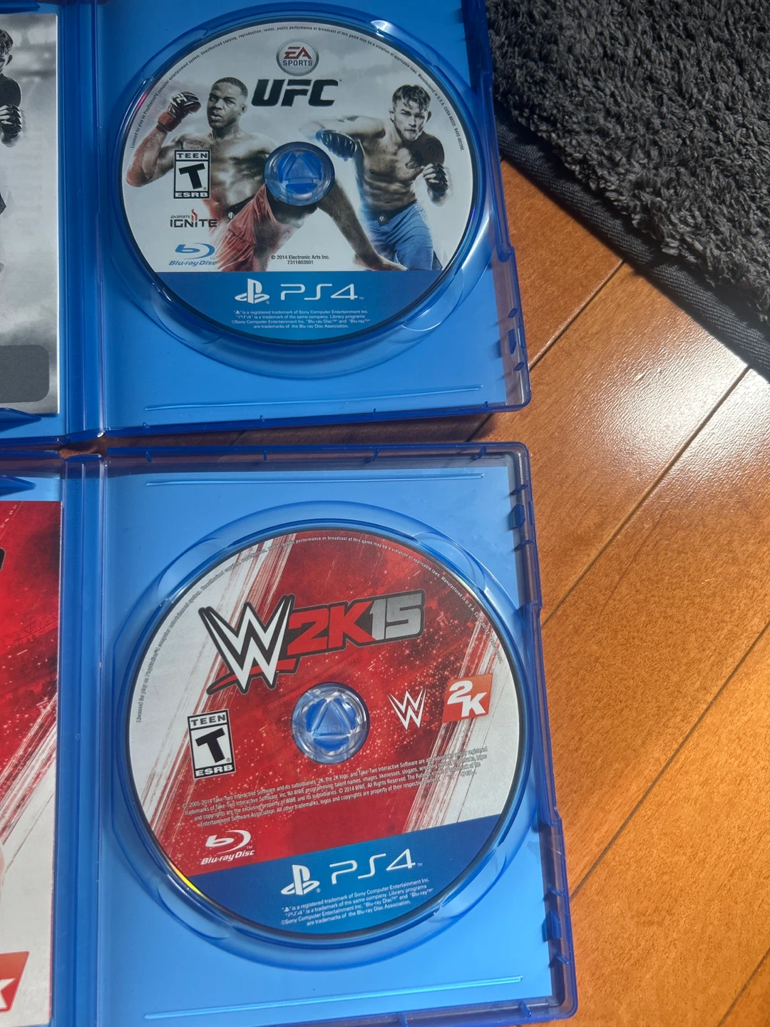 PS4 EA Sports UFC & WWE 2K15 Video Games - photo 3