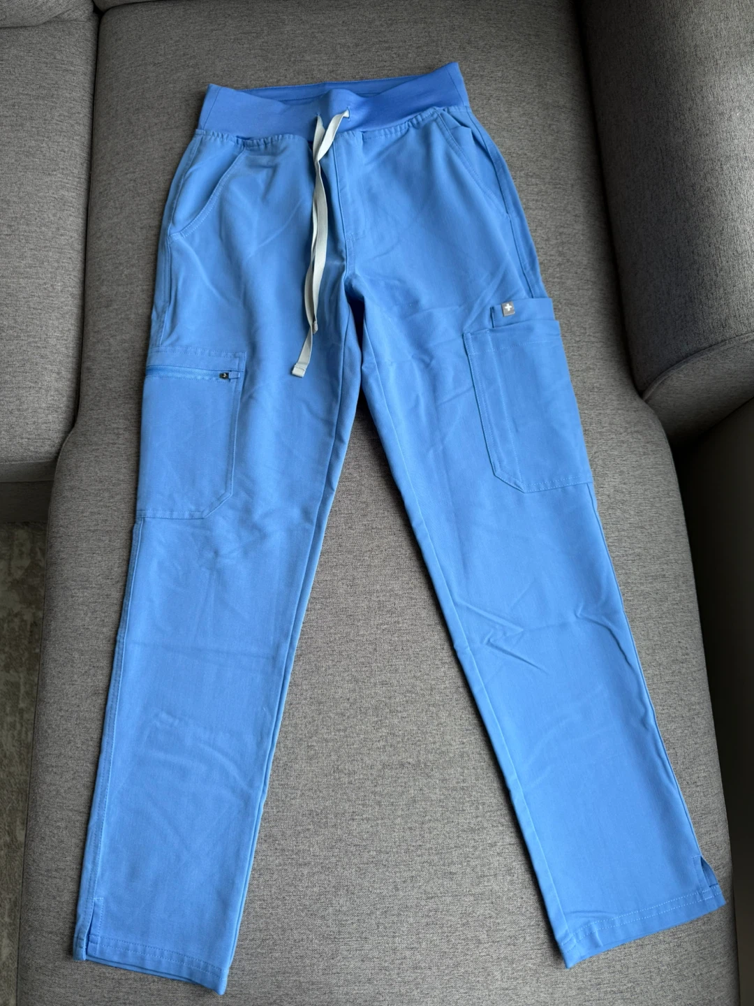 FIGS Scrubs Top and Pants Set - Ceil Blue - photo 2