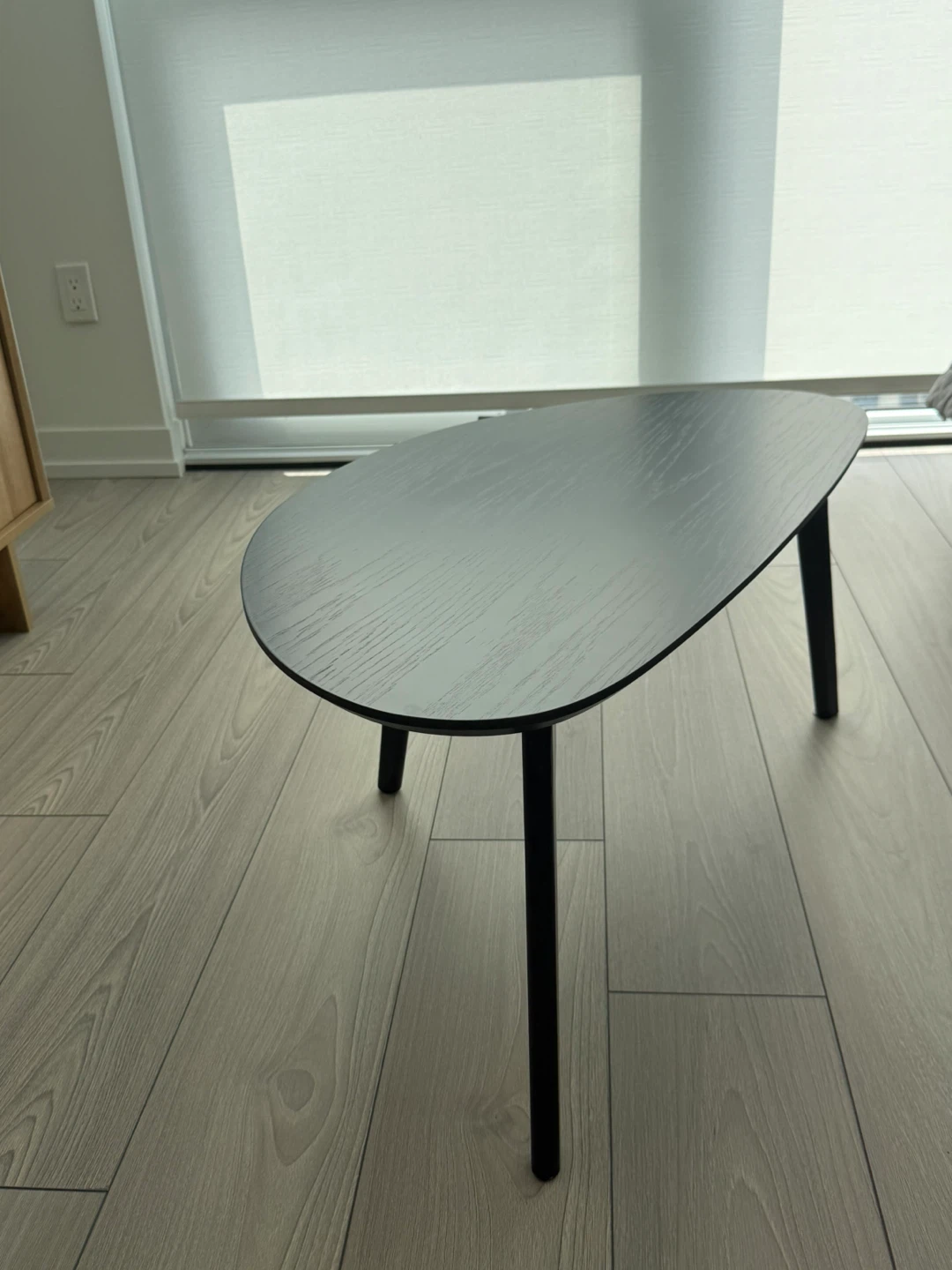Black Teardrop Coffee Table