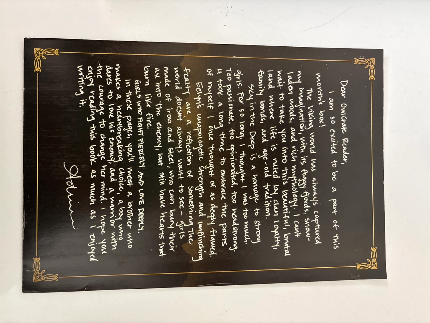 Sky in the Deep by Adrienne Young - Signed First Edition - photo 4