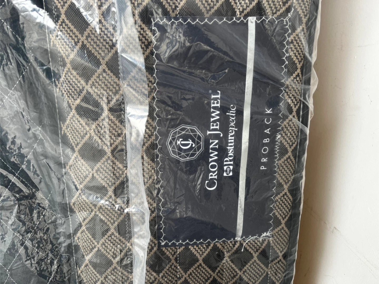 Crown Jewel Posturepedic Mattress - photo 2