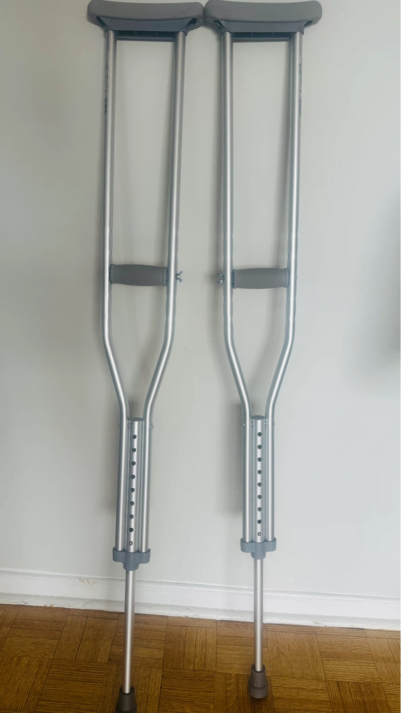 Aluminum Crutches