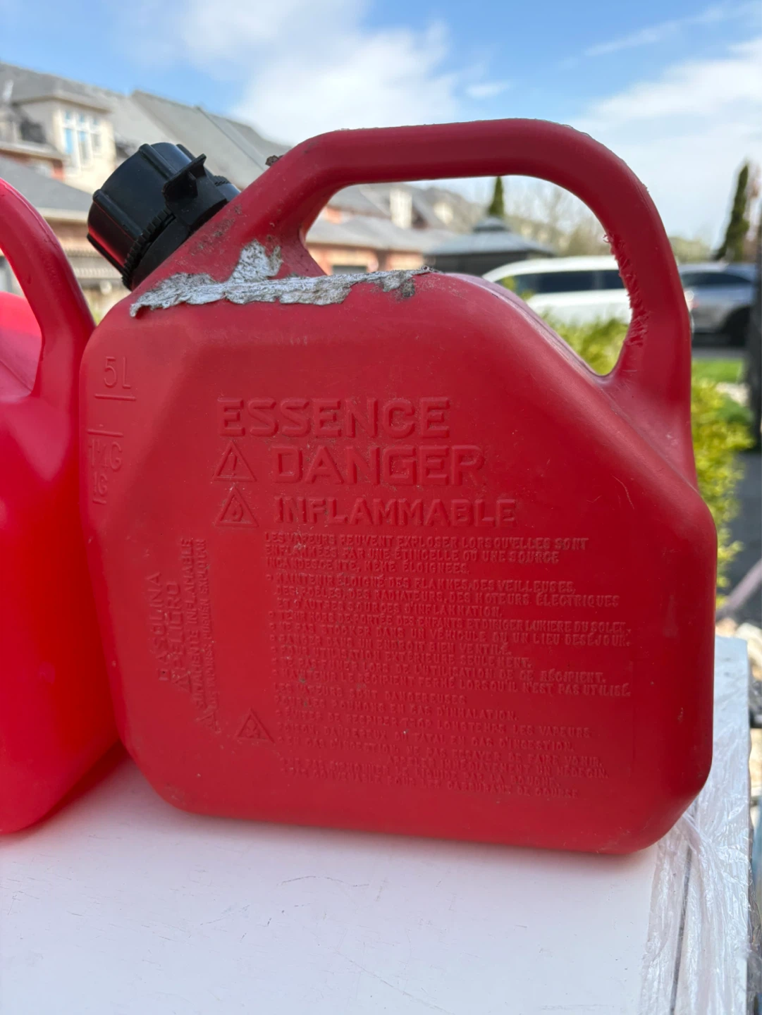 Red 5L Gas Can - photo 3