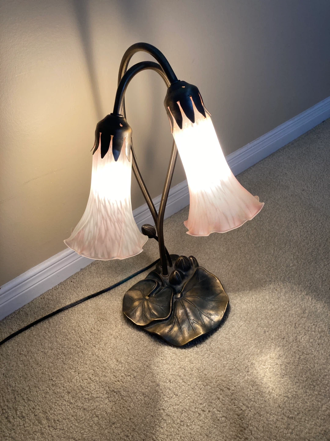 Tiffany Style Lily Pad Table Lamps - photo 3