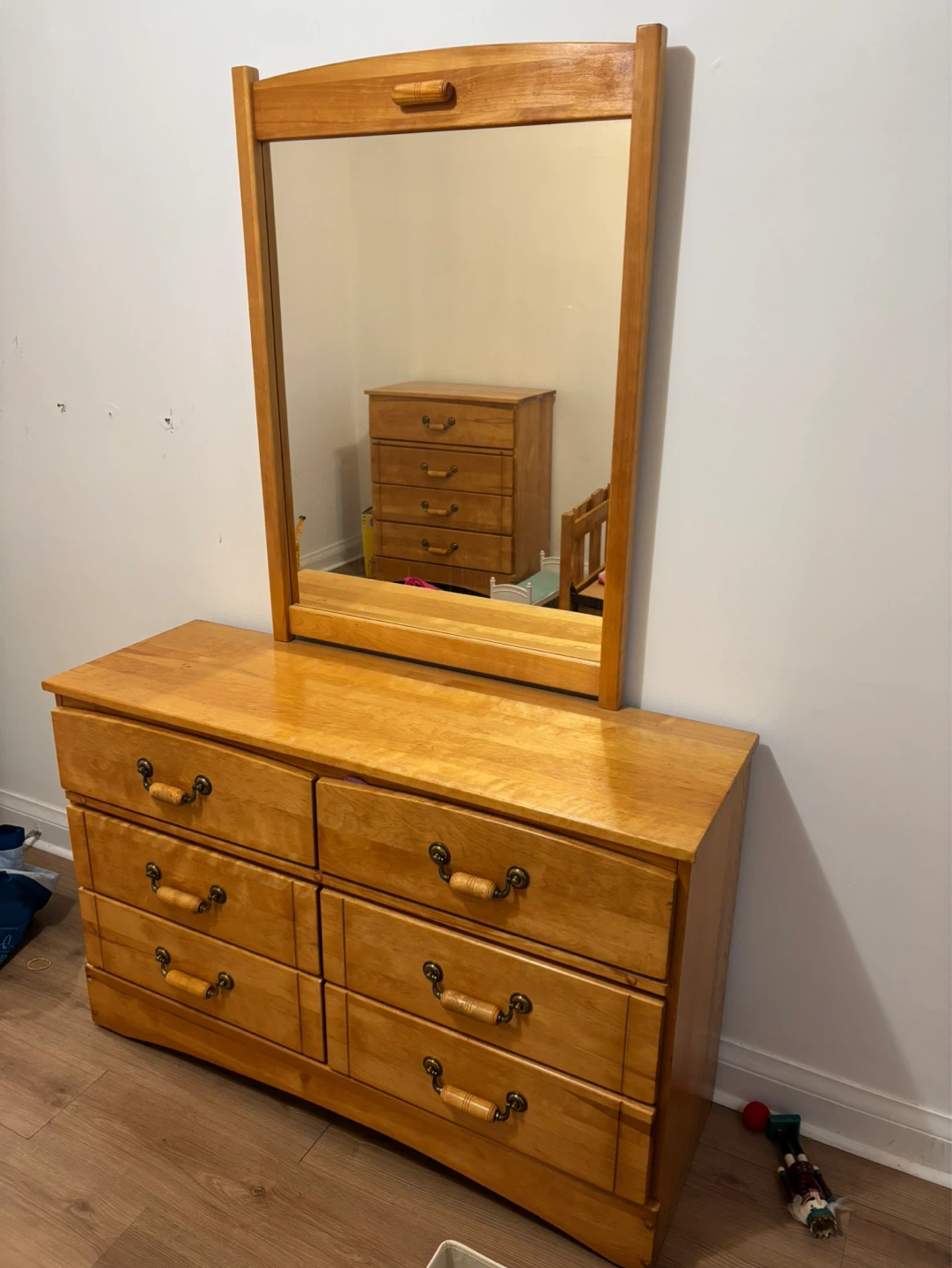 Solid wood twin size bedroom set for kids or teenagers - photo 3