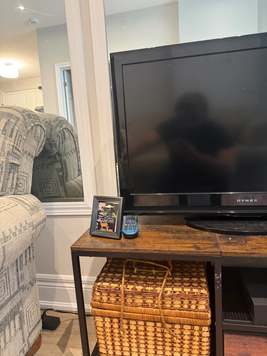TV stand and storage - photo 3