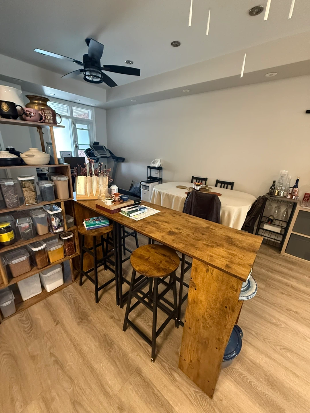Rustic Wood kitchen Island/Bar Table with Stools - photo 4