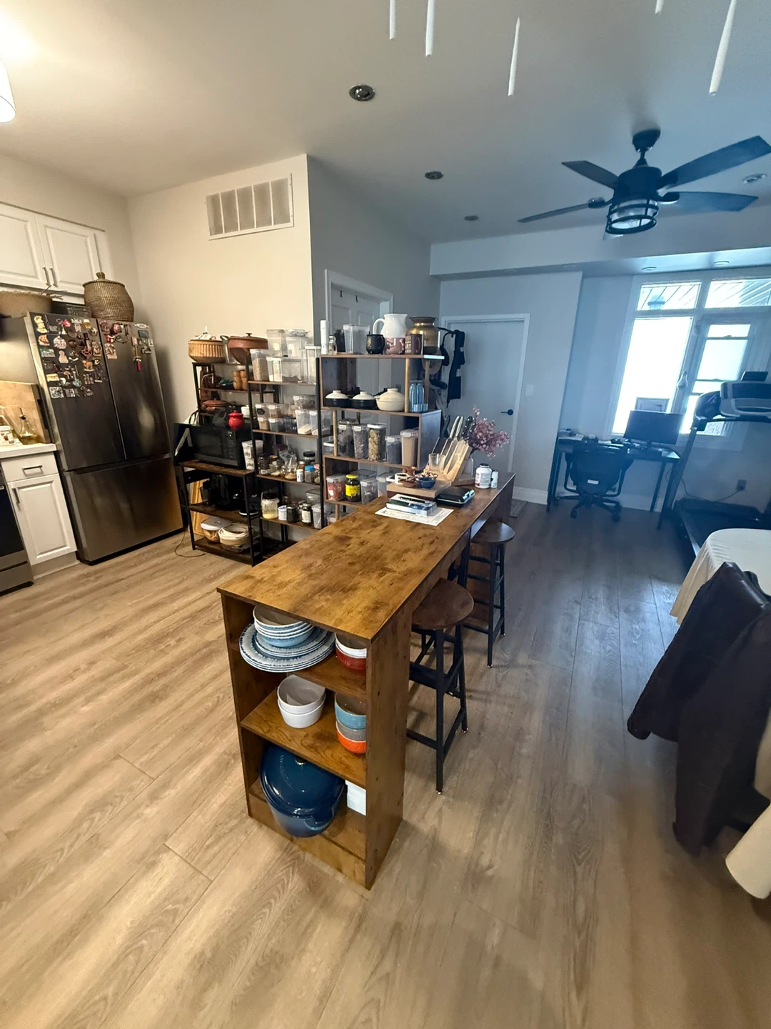 Rustic Wood kitchen Island/Bar Table with Stools - photo 5