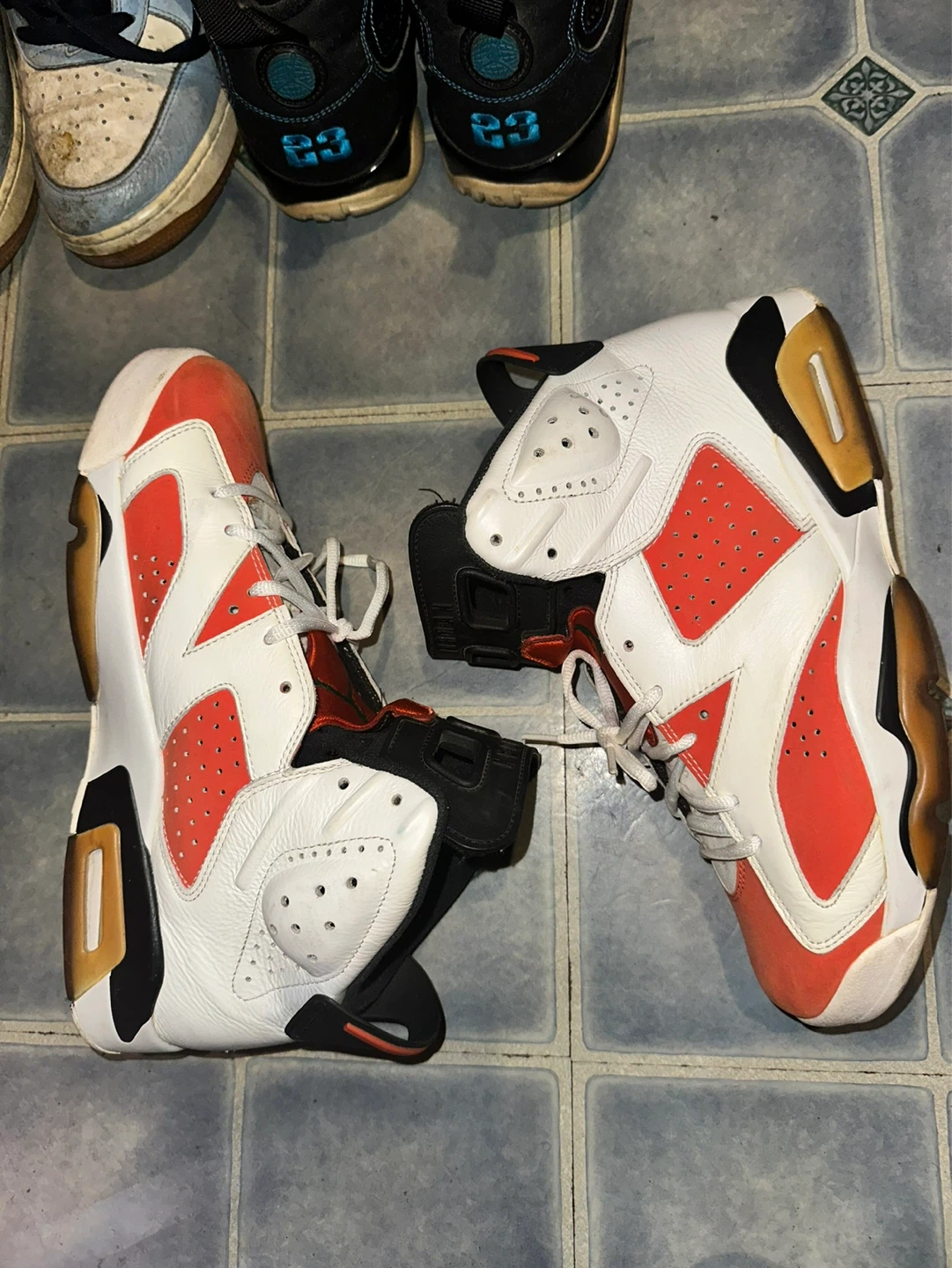 Air Jordan 6 Retro Gatorade Sneakers 9.5 - photo 3