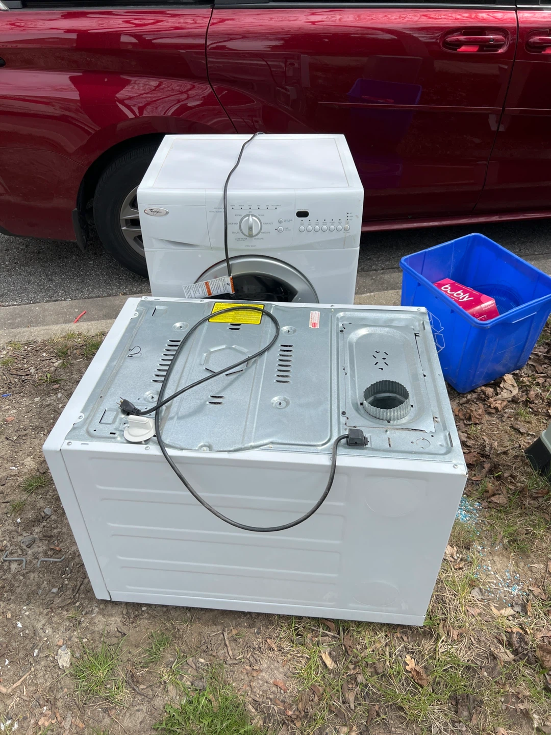 Free Whirlpool washer not working. And free dryer yes working.