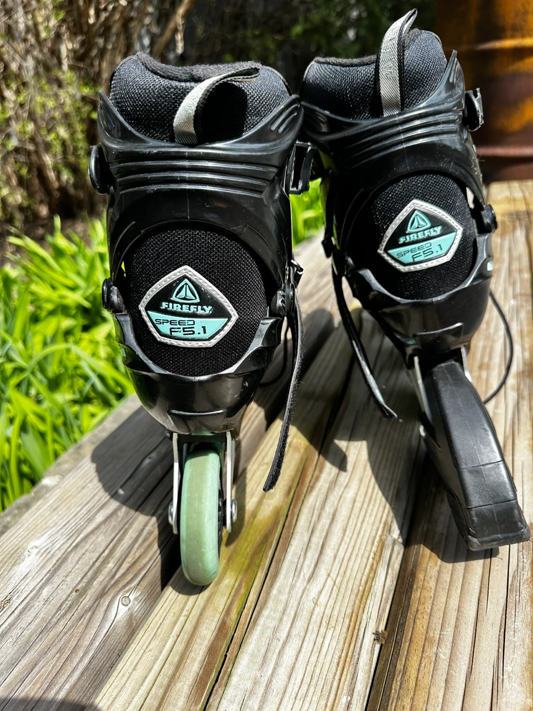 Pair of In-line roller skates - photo 3