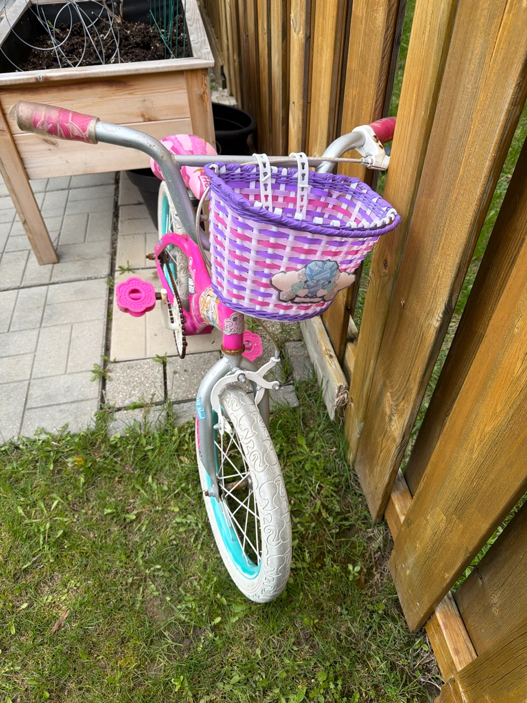 Barbie Pink Kids Bike with Basket - photo 2