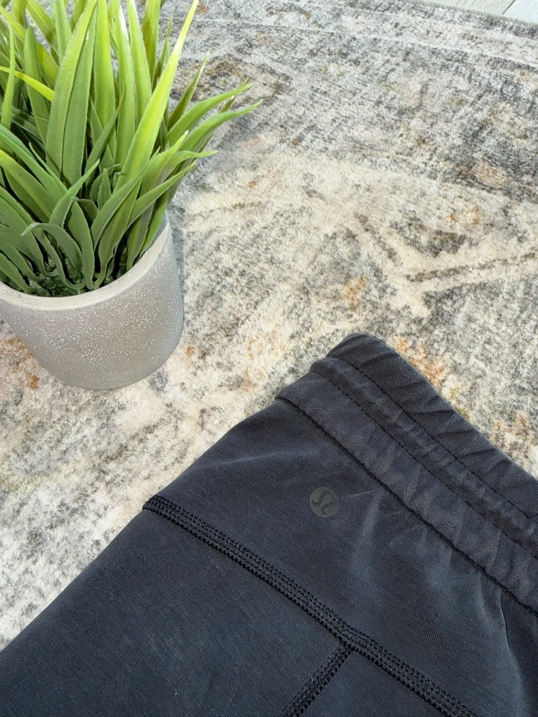 Lululemon Softstreme High-Rise Straight-Leg Cropped Pant 24” - photo 3