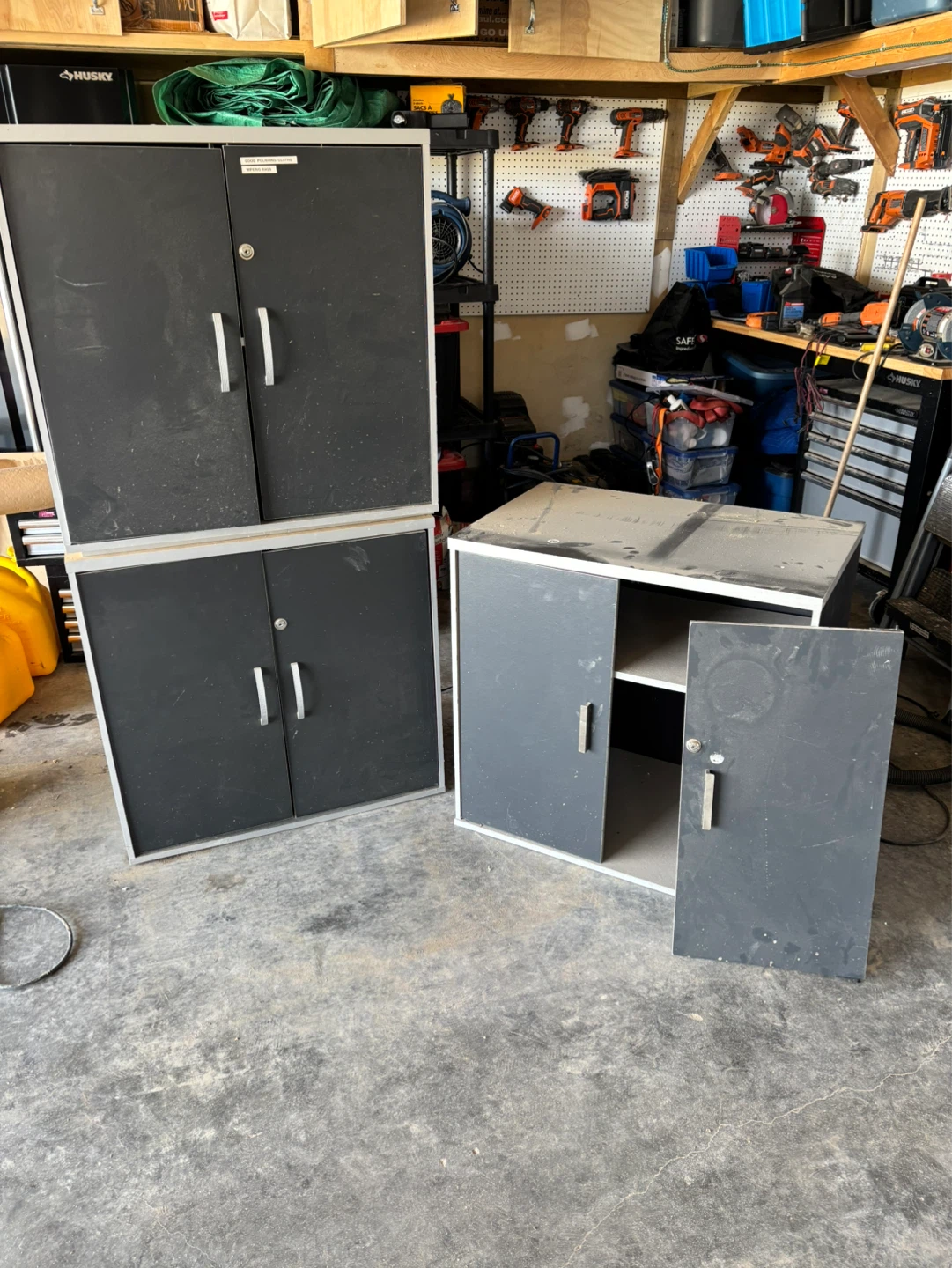 Set of 3 garage Storage Cabinets