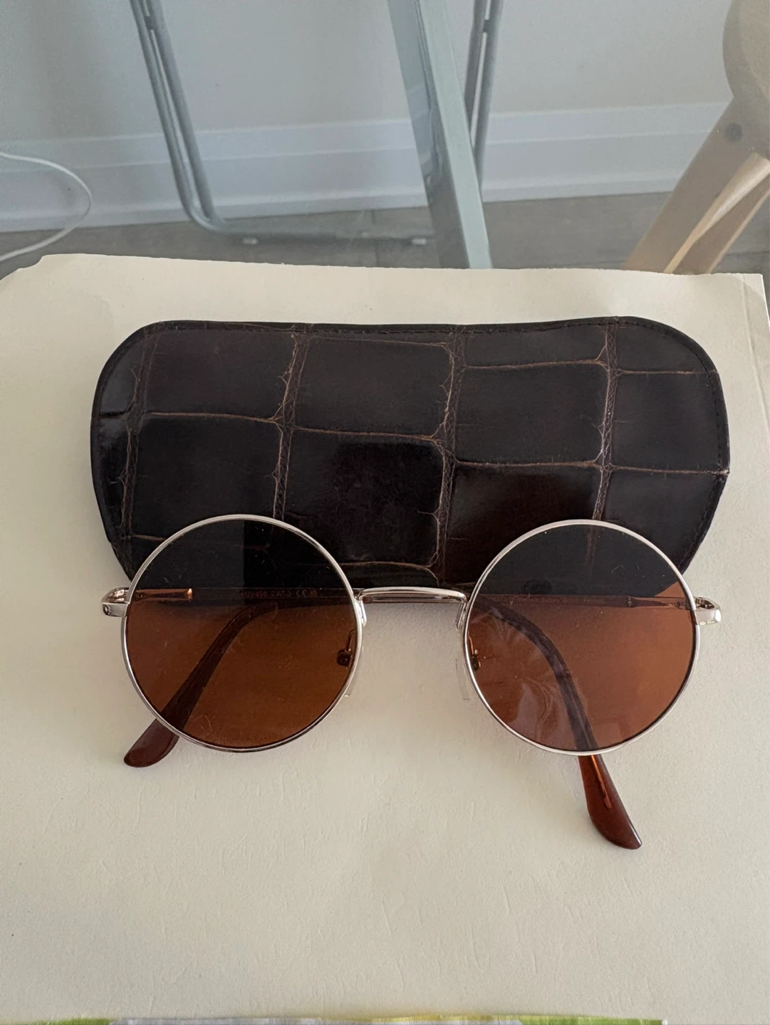 Round Sunglasses with Brown Lenses and Gold Frame - photo 2