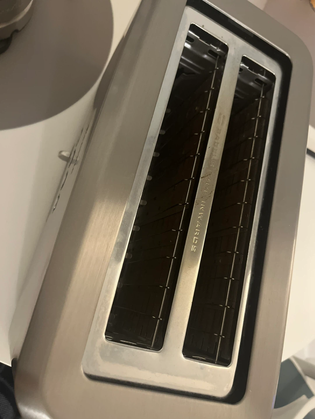 Breville 4-Slice Toaster - photo 3