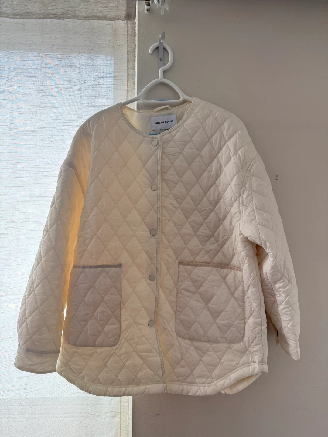 Women’s White/Cream Quilted Spring Jacket L/XL