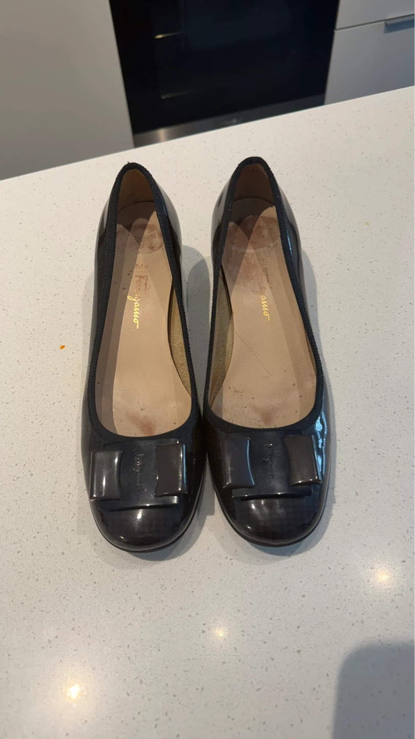 Salvatore Ferragamo size7.5