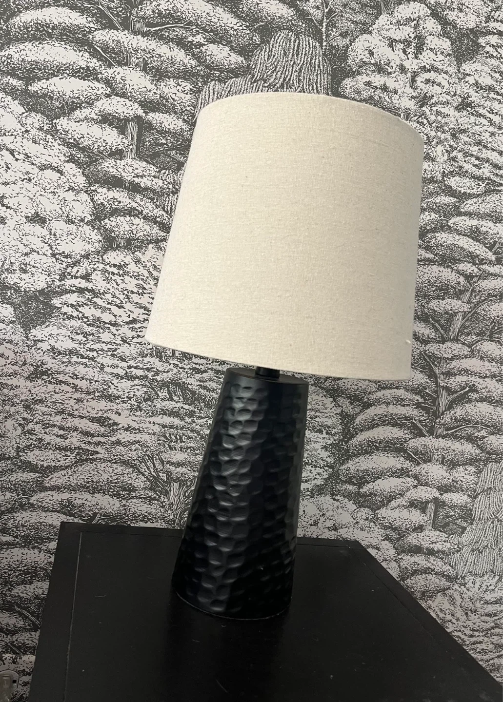 Black Textured Table Lamp with Natural Linen Shade - photo 2