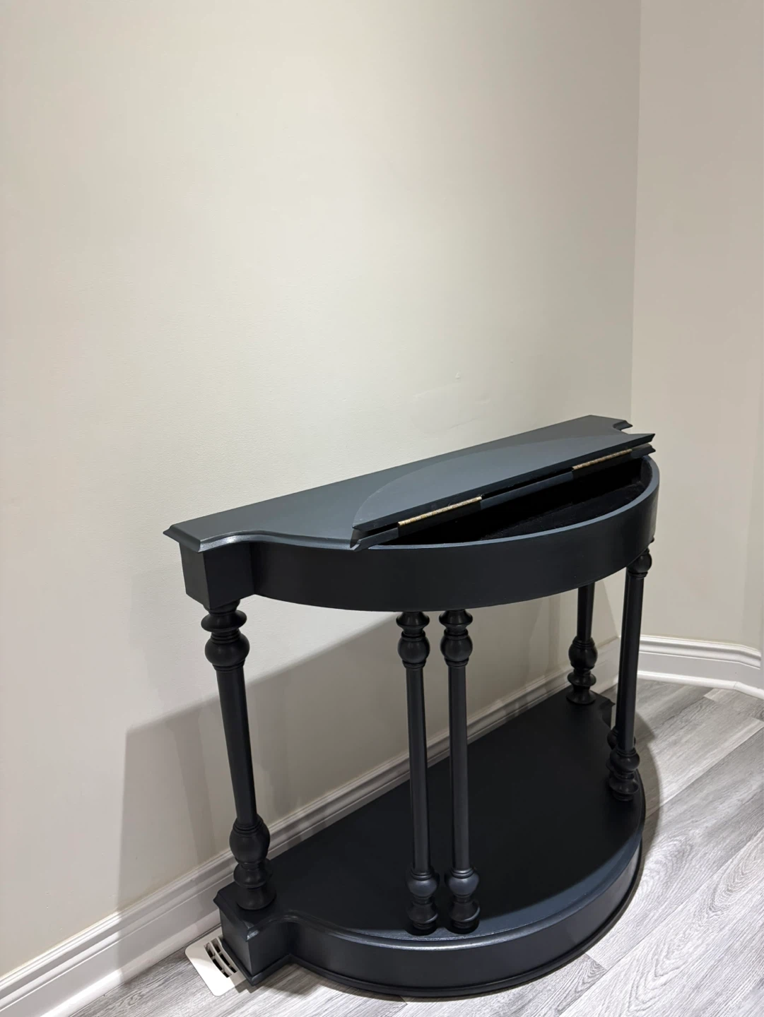 Refinished Bombay & Company Console Table - photo 4