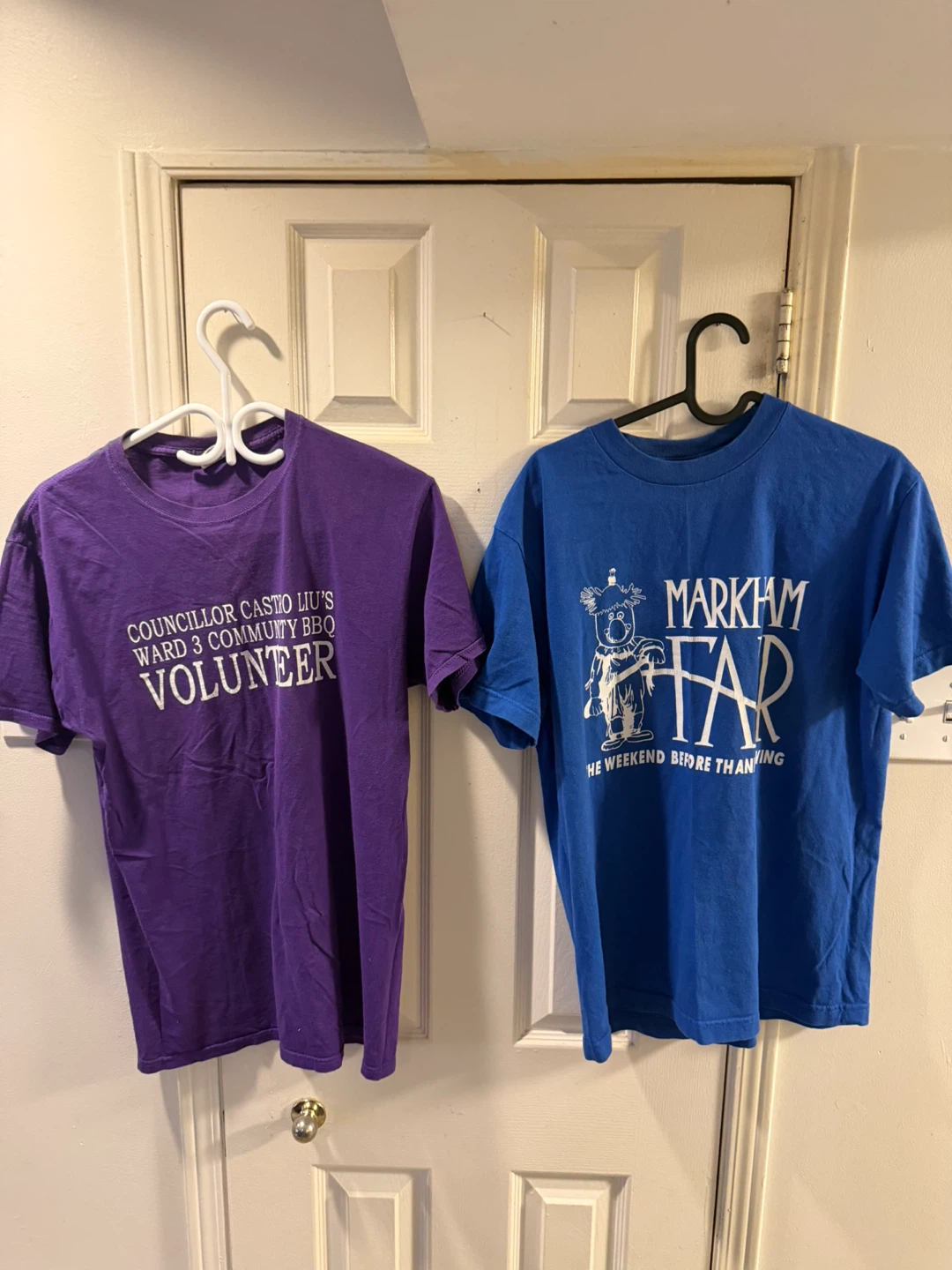 Bundle of 5 T-shirts and 1 Hoodie - photo 2