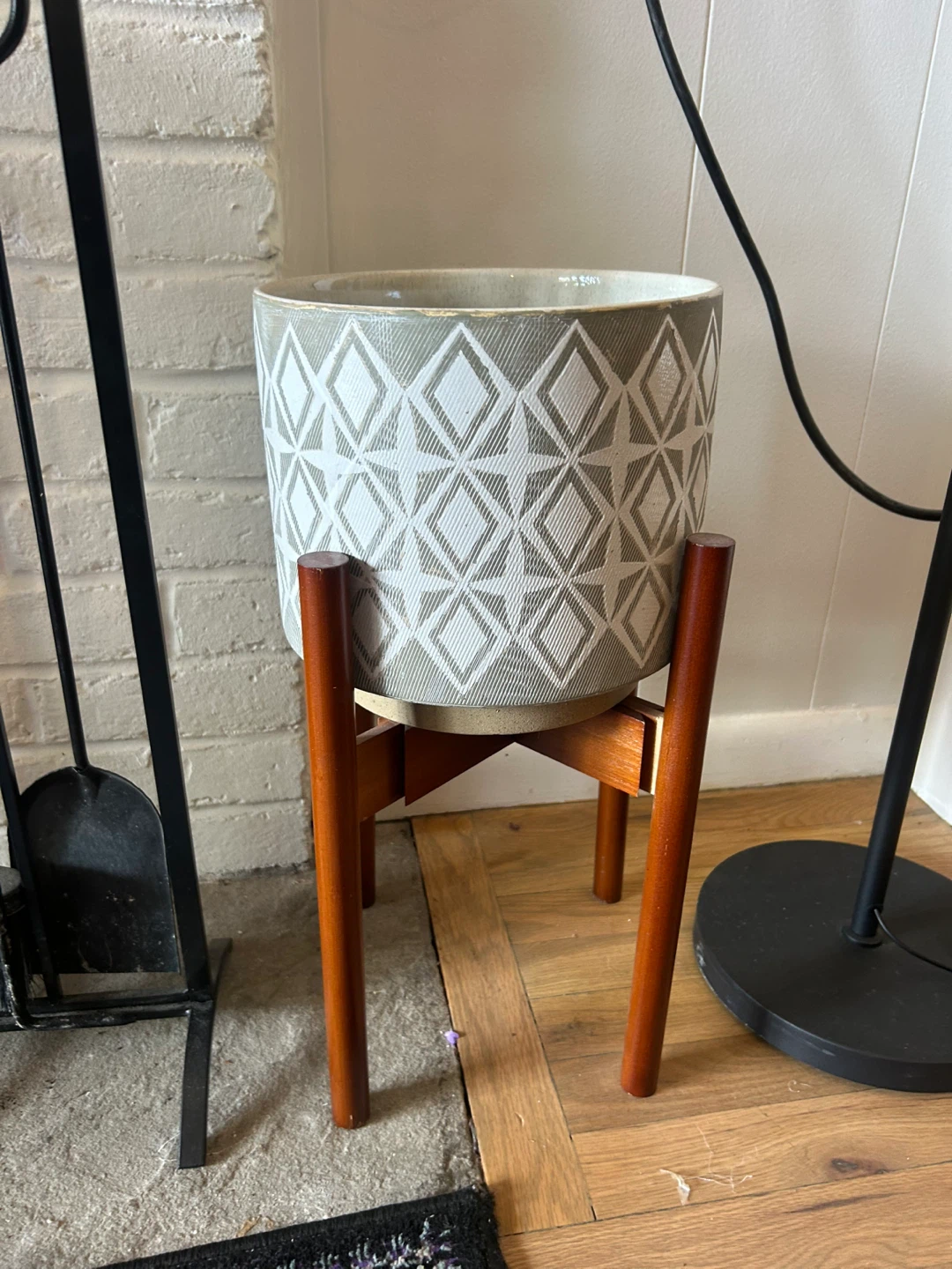 Ceramic Planter Pot with Wooden Stand - photo 2