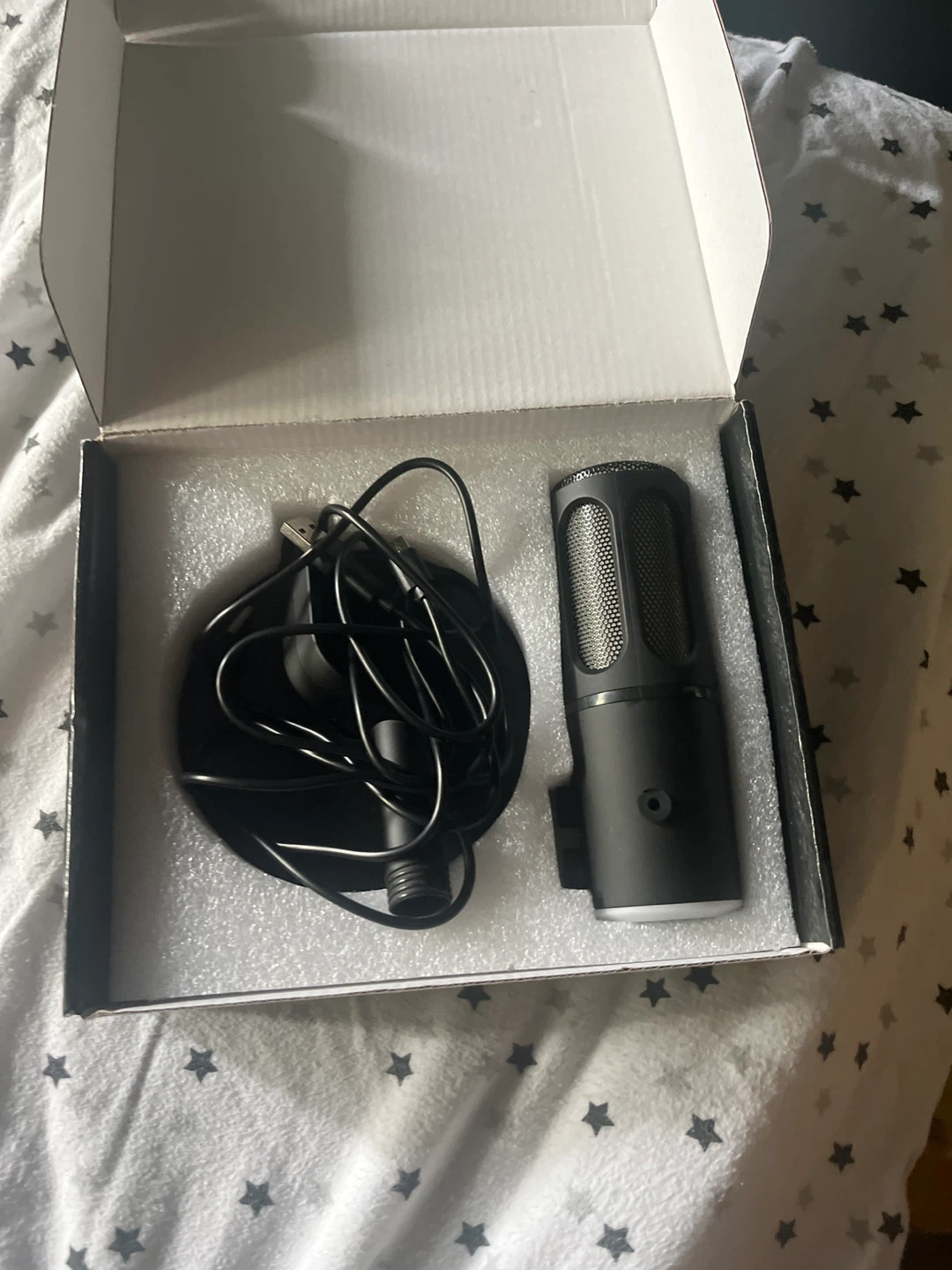 USB Desktop Microphone with RGB Breath Lights - photo 2