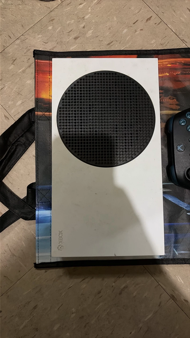 Xbox Series S Console with Controller - photo 4