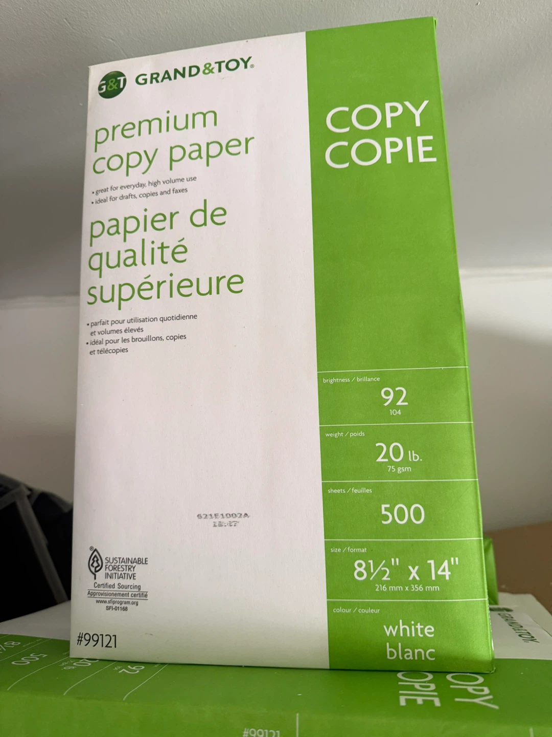 Grand & Toy Premium Copy Paper - 8.5" x 14" - White