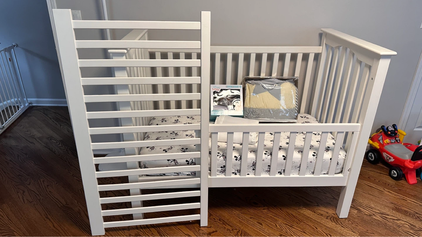 Pottery Barn Kids Kendall Crib and  Conversion Kit