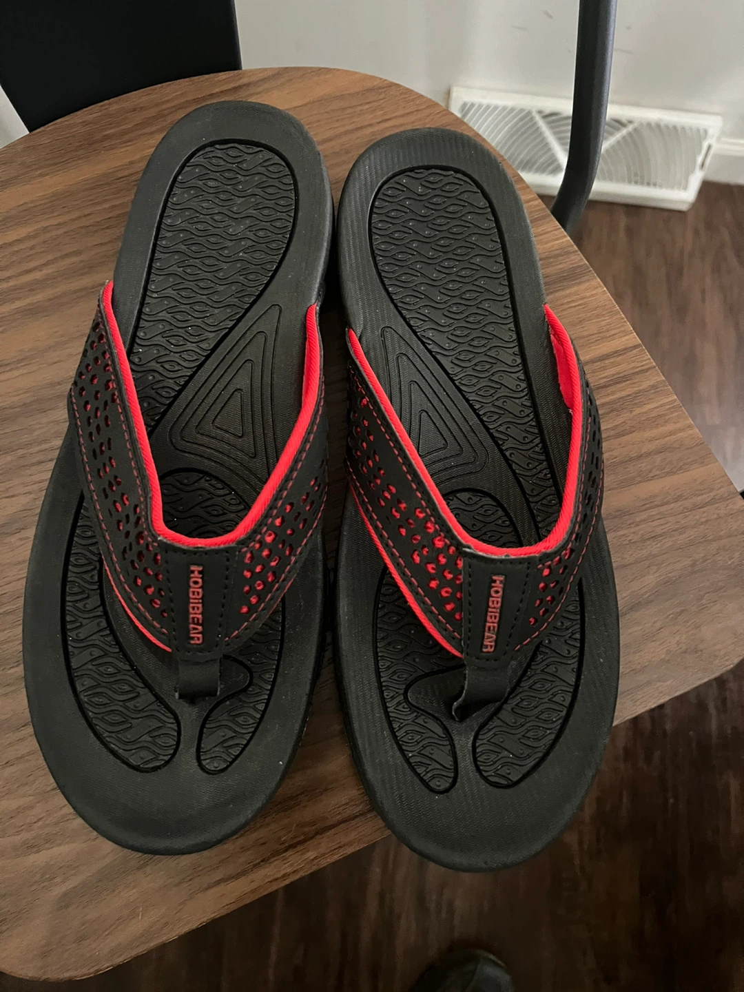 HobeaR Men's Black & Red Flip Flops - photo 3