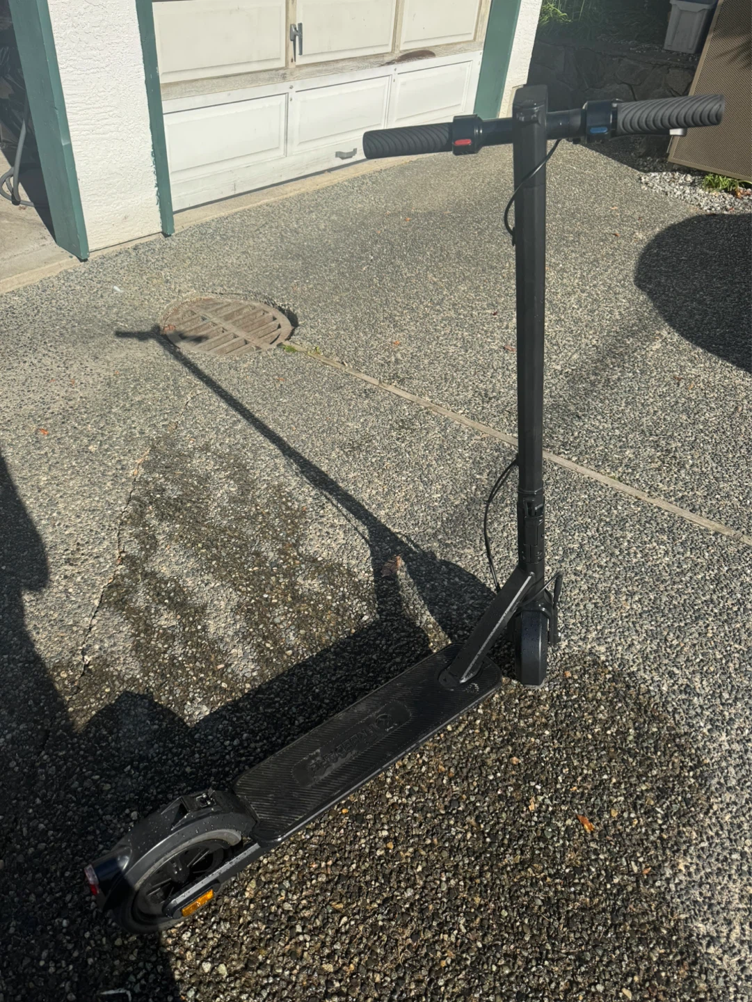FREEDARE Electric Scooter - photo 2