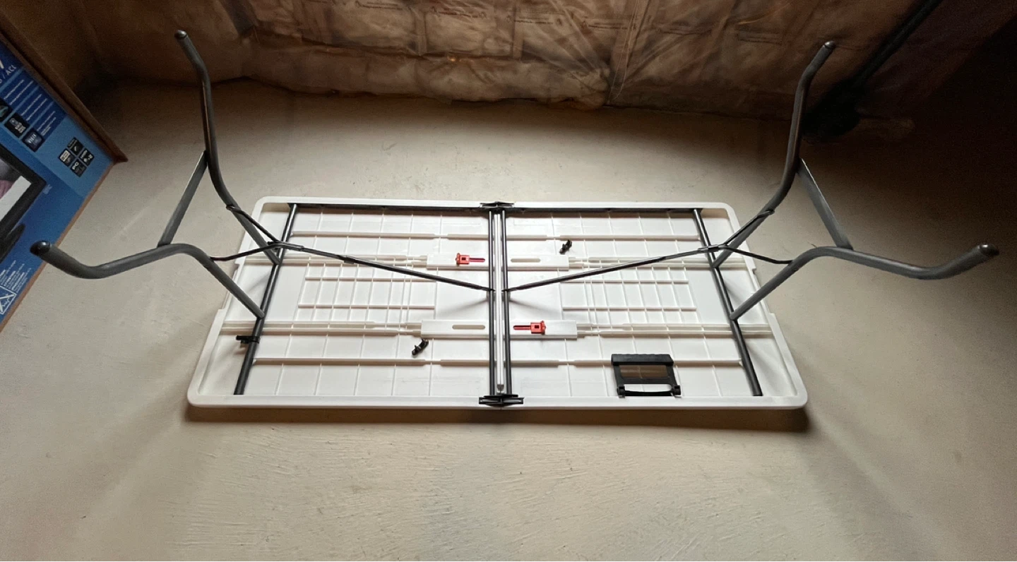 Folding Table with 6 Stools - photo 3