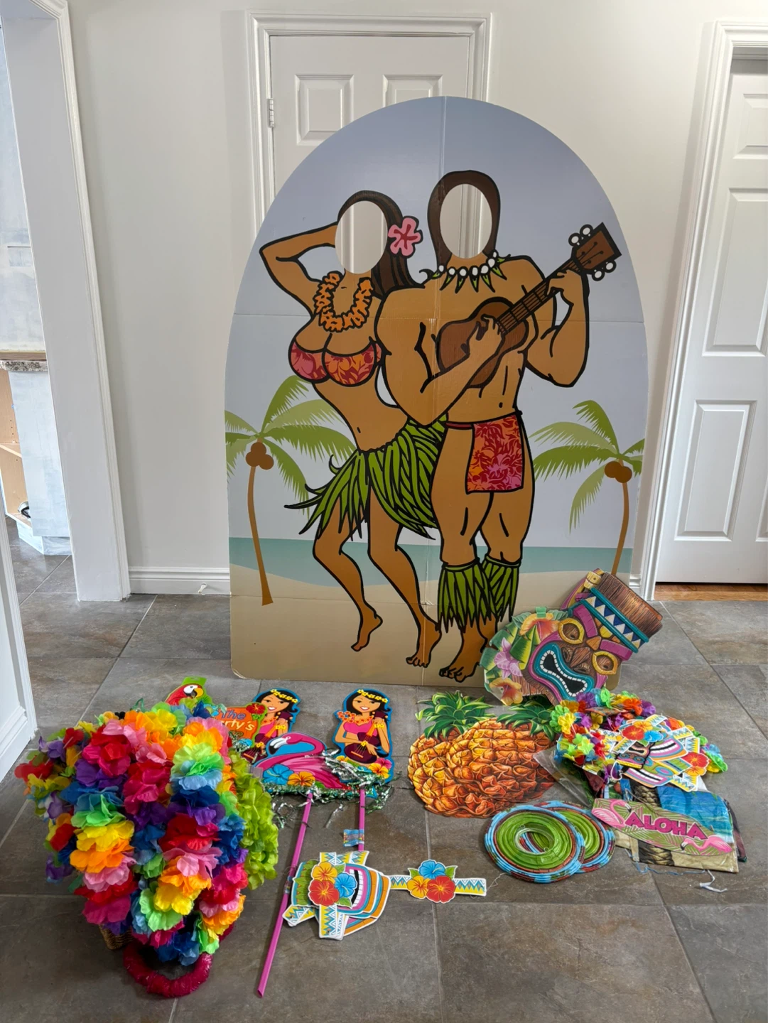Hawaiian Luau Party Decorations