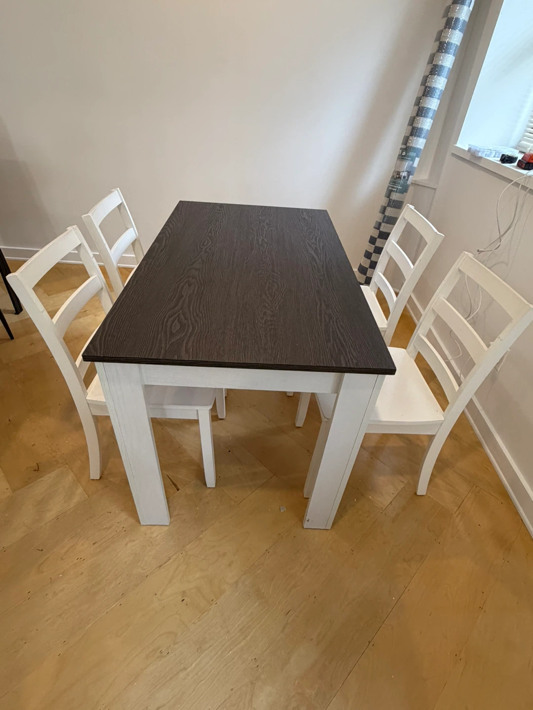 Dining Table Set with 4 White Chairs - photo 3
